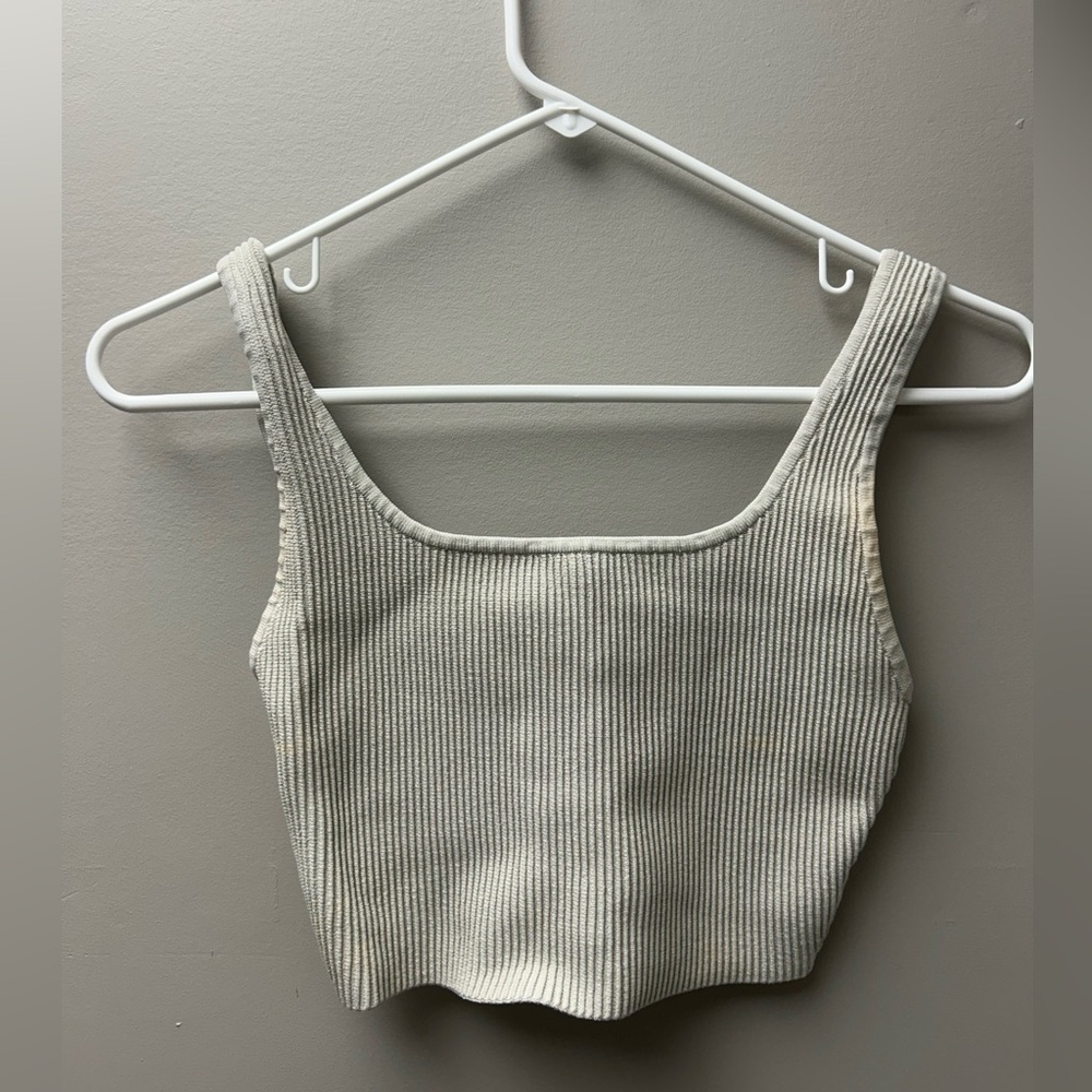 Babaton Sculpt Knit Tank Square-Neck Cropped Ribbed Top